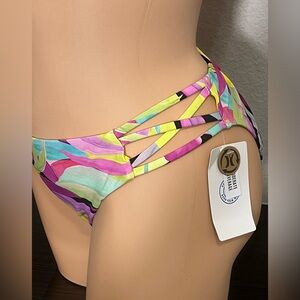 Hurley NWT Swim Bikini Bottoms with Side Straps in Tropical Leaf Print Size M